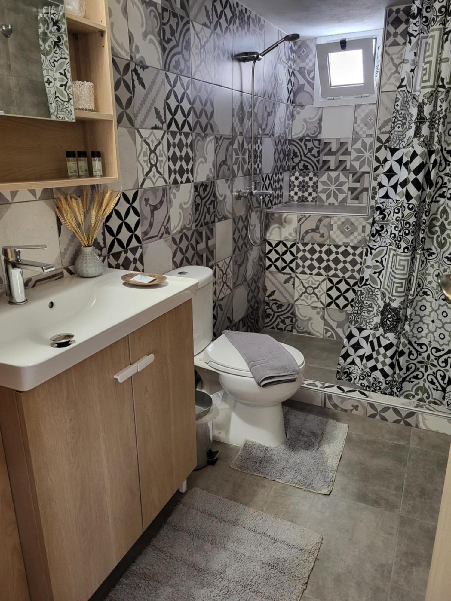 Lion'S House Villa Kalymnos Town Luaran gambar